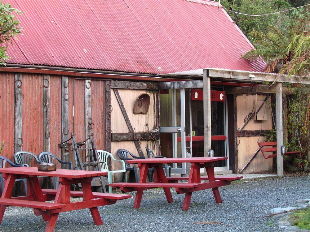 Chateau Backpackers & Motels Franz Josef Exterior photo