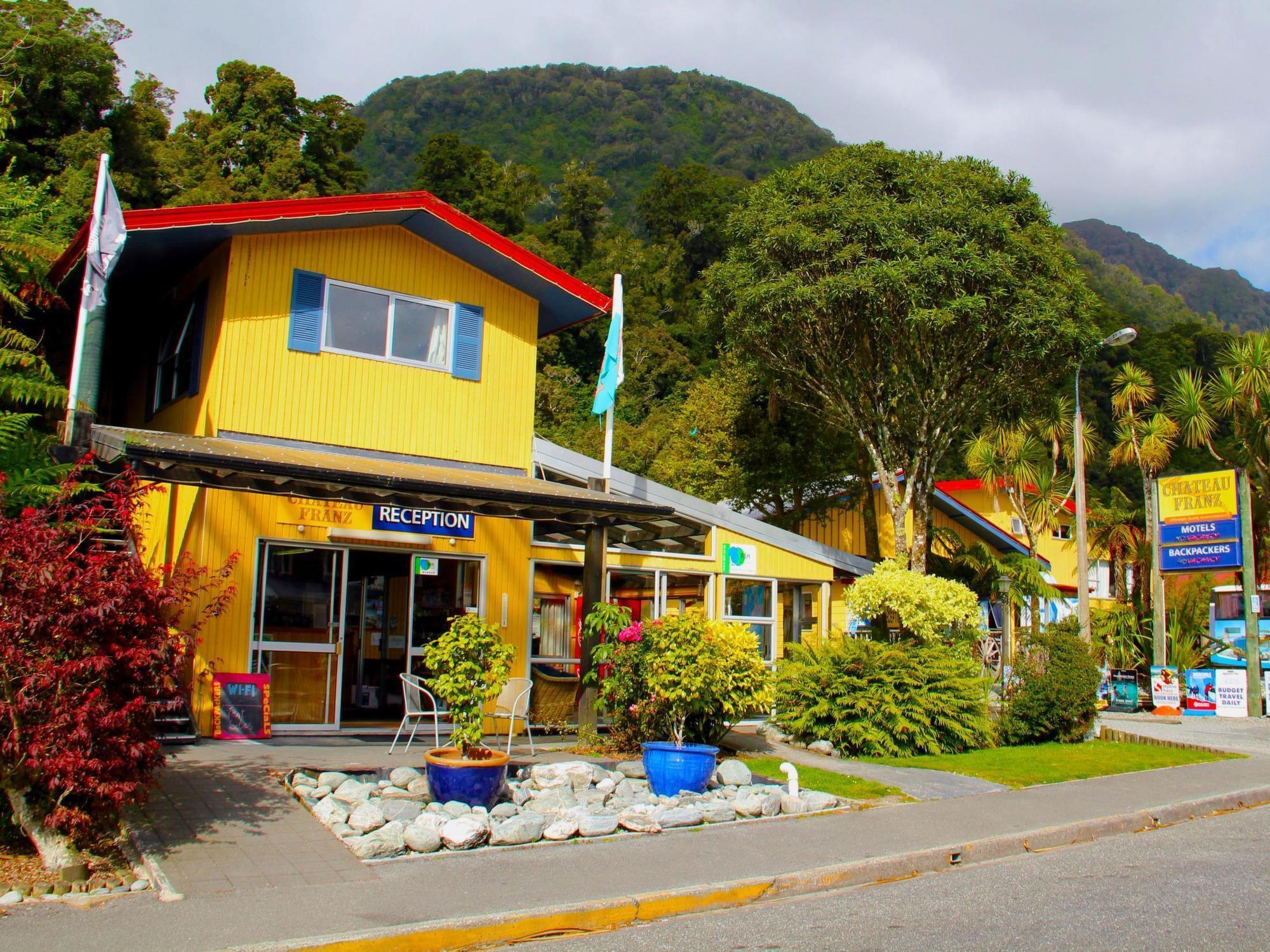 Chateau Backpackers & Motels Franz Josef Exterior photo