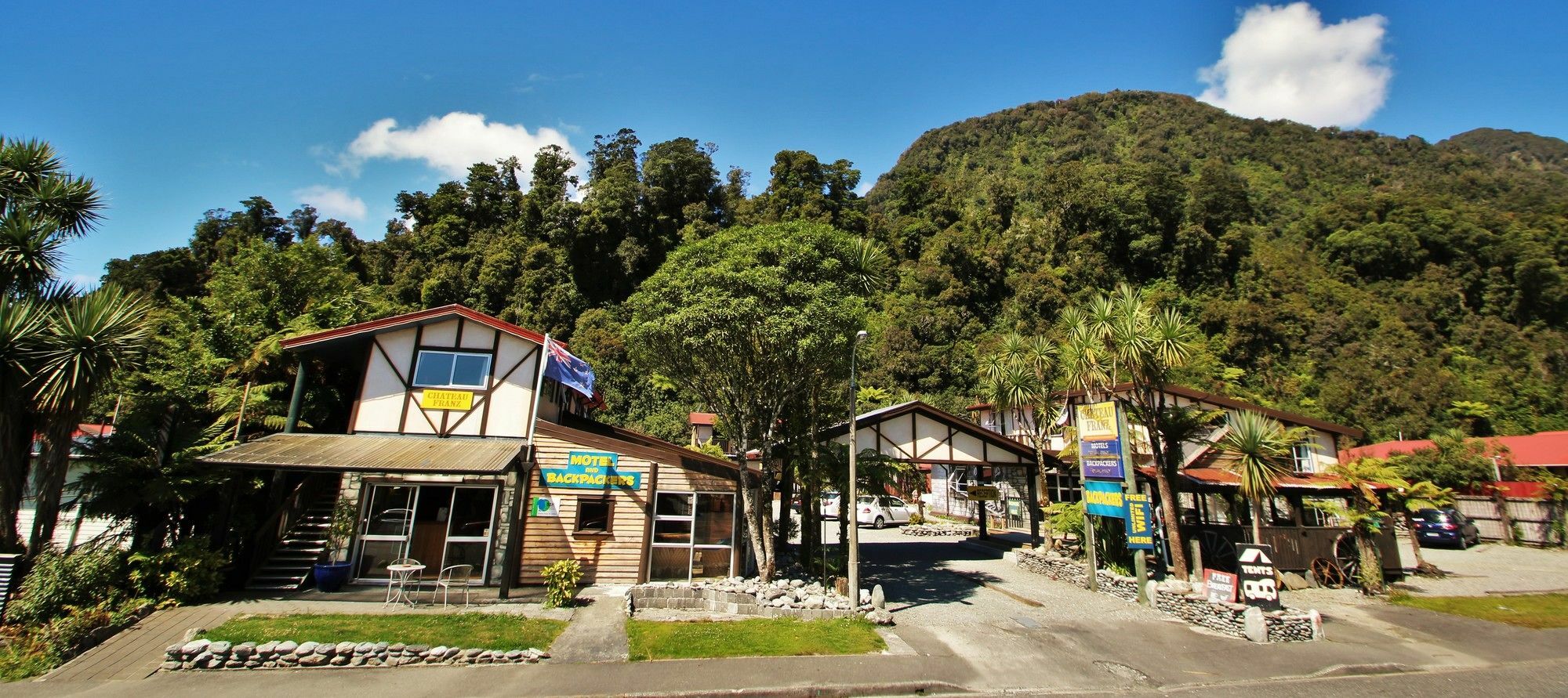 Chateau Backpackers & Motels Franz Josef Exterior photo